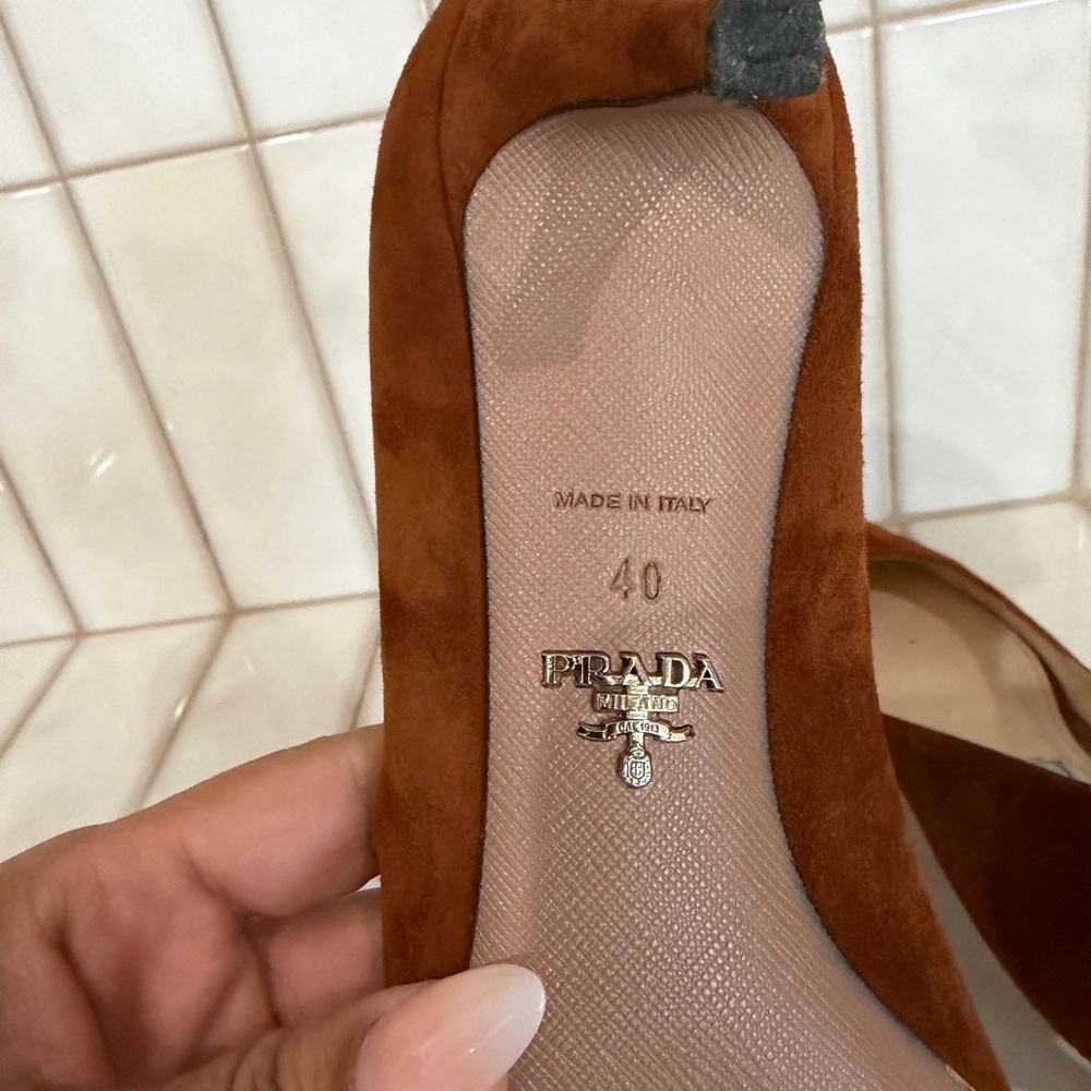 Prada Brown Suede kitten Heels - Picture 4 of 8